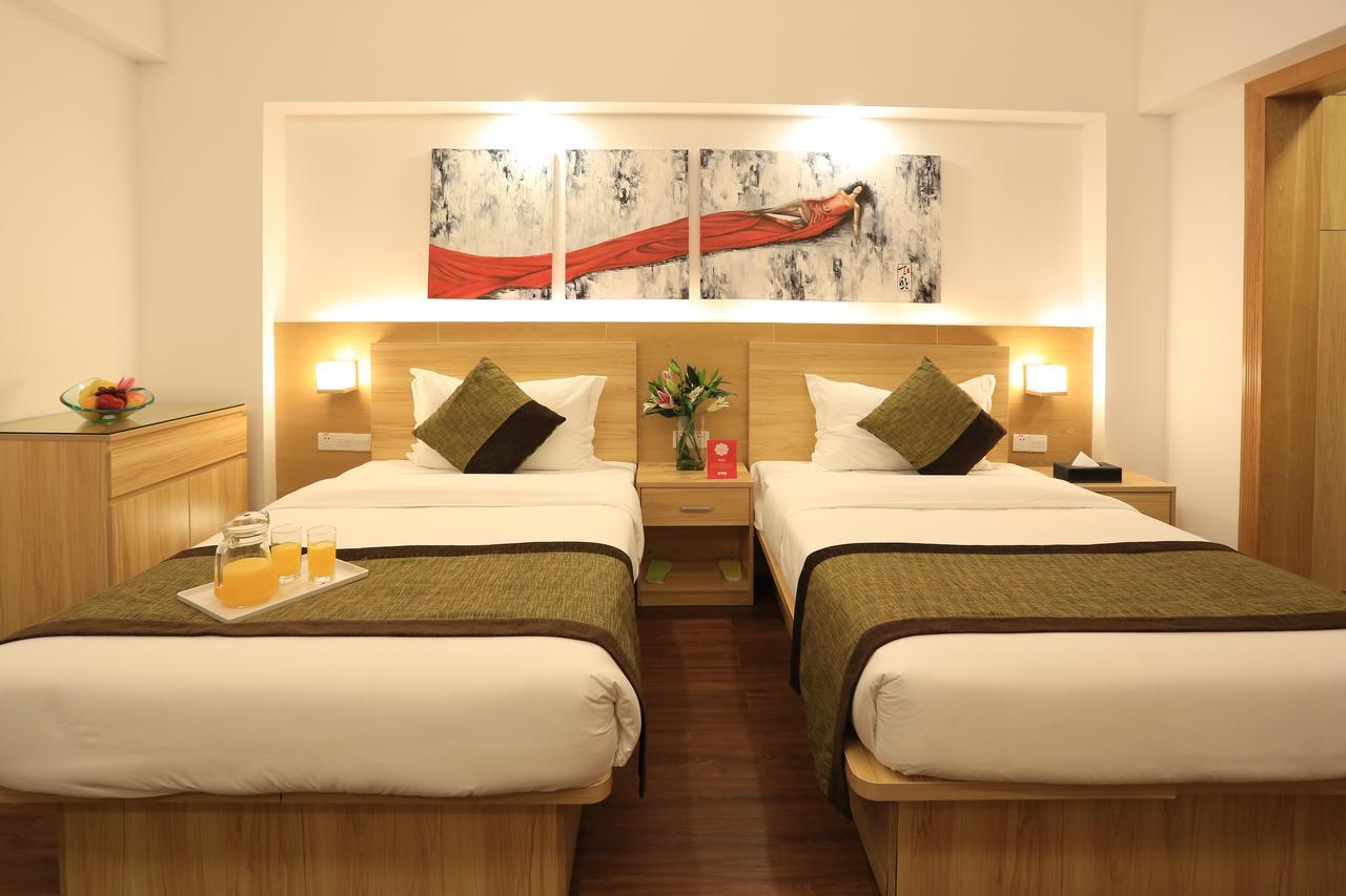 Oyo8001 Tiandi Hotel Shenzhen Exteriör bild
