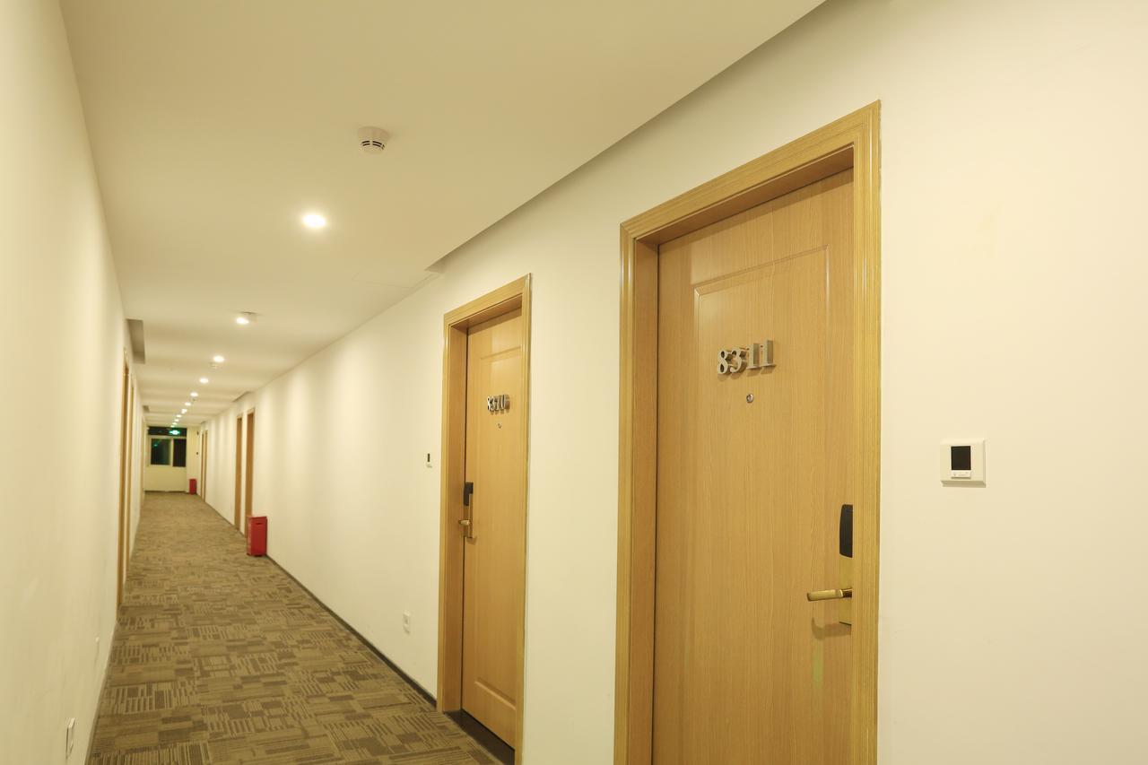 Oyo8001 Tiandi Hotel Shenzhen Exteriör bild