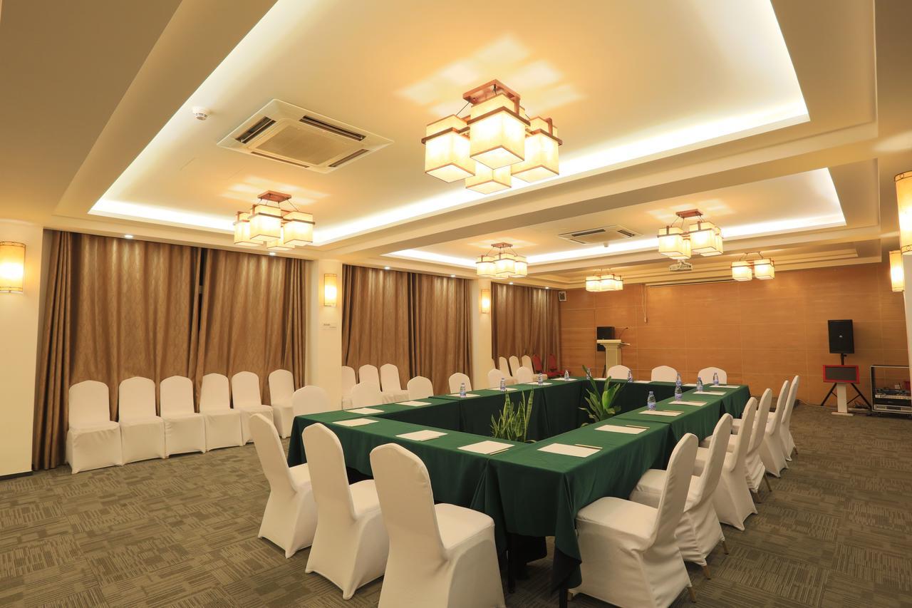 Oyo8001 Tiandi Hotel Shenzhen Exteriör bild